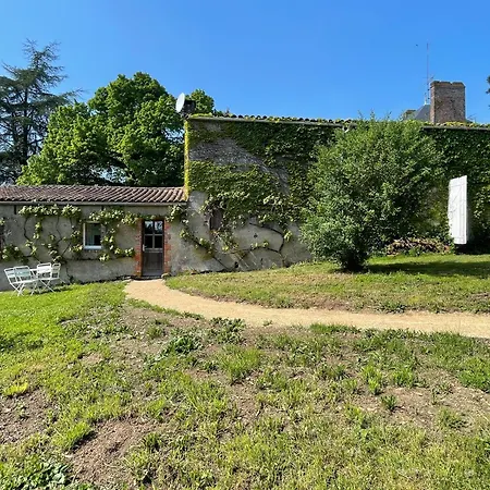 De La Rochejaquelein * Saint-Fulgent
